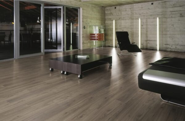 Walnut Palazzo